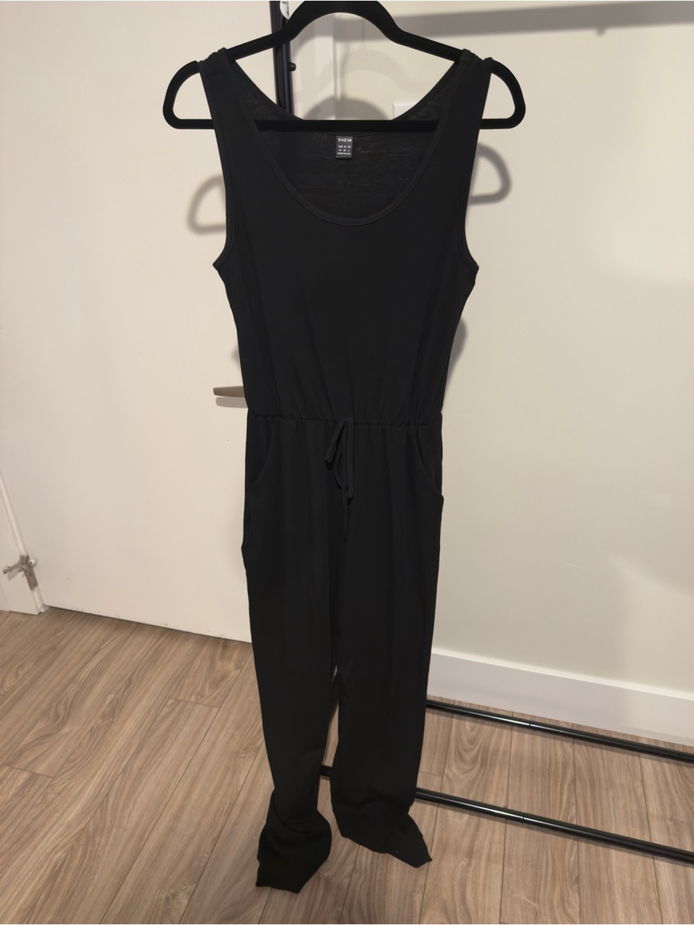 Women's Black Sleeveless Drawstring Jumpsuit